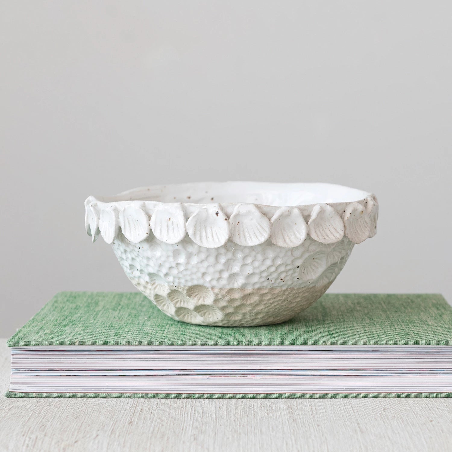 Stoneware Embossed Shell Bowl